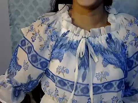 Chat XXX en directo de Shab_M