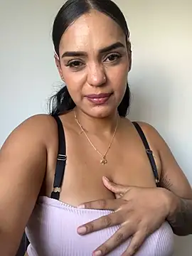 Sara-77 Obrolan Langsung XXX