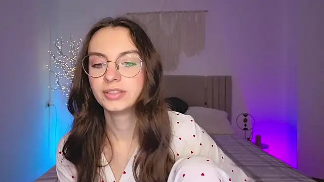 Real_cutie1's Live XXX Chat