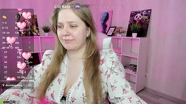 Megan_Violer élő XXX-chatje