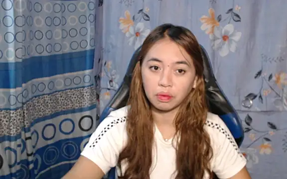 urlover_mae26 – Live XXX-chat