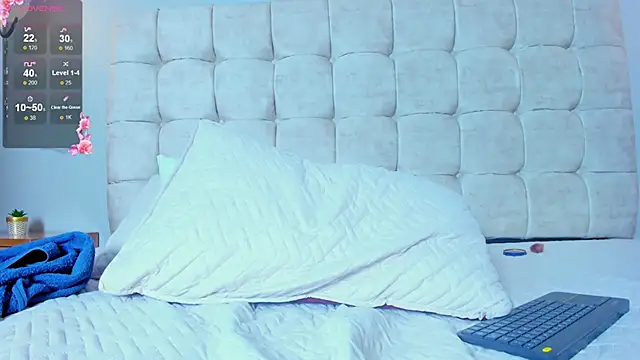 twink_royale18 live XXX chat