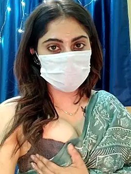 Chat XXX ao vivo de NEERU-STRIP