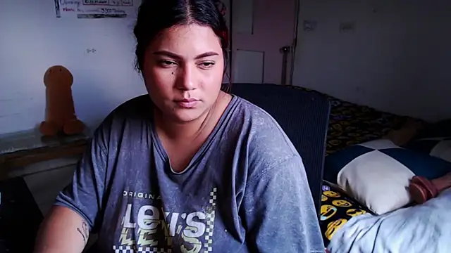 Chat +18 de girl_milk2 ao vivo