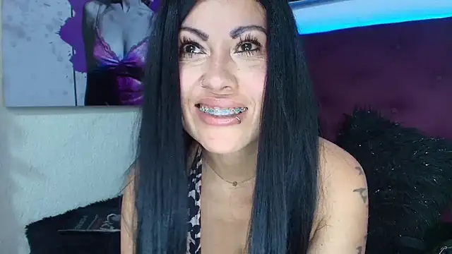 Tania_mature's Live XXX Chat