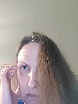 Chatroom XXX en direct de Evelina_cute