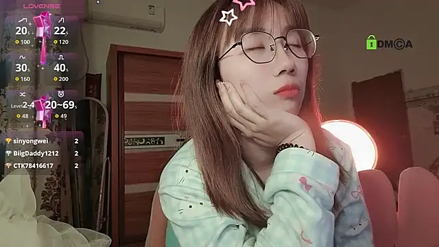 Lili_666 现场XXX聊天