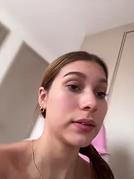 Czat XXX na żywo – Nikii__