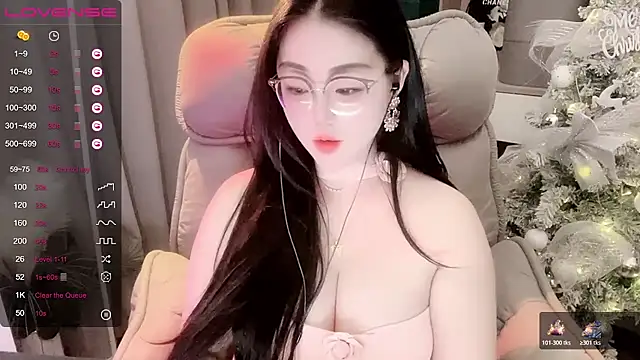 Monica-666888- Show Webcam