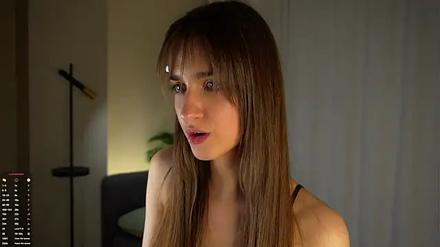 ClarineCasebolt – Naživo XXX chat