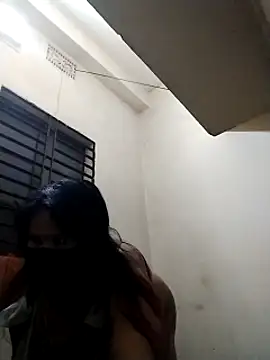 Tishani Adlı Modelin Web Kamerası Şovu