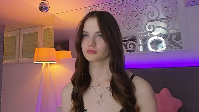 Czat XXX na żywo – LuisaClover