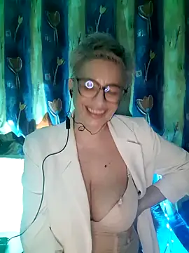 LunaBlaise Chat XXX live