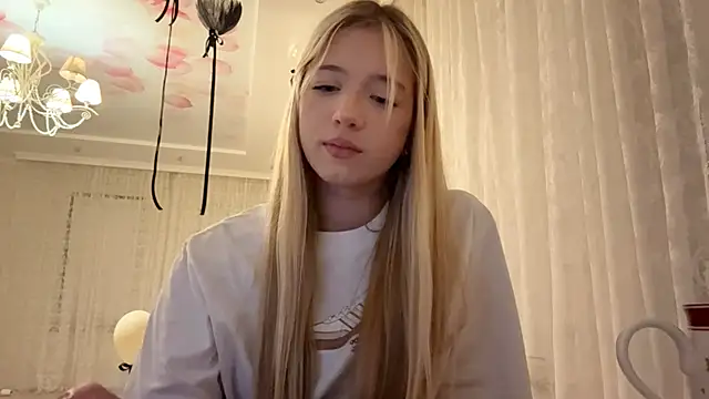 IvyArmbrister: вебкам-шоу