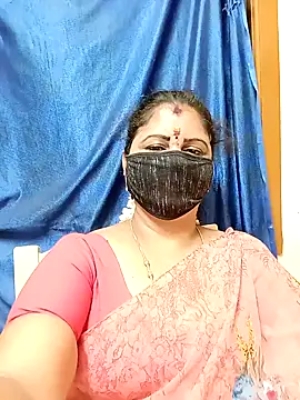 sushma26 Show in webcam