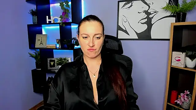 แชท XXX สดของ FUN_AMI