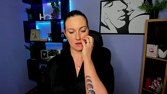 FUN_AMIn Live XXX chat