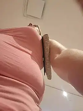 NikkiBlisss' Live XXX Chat