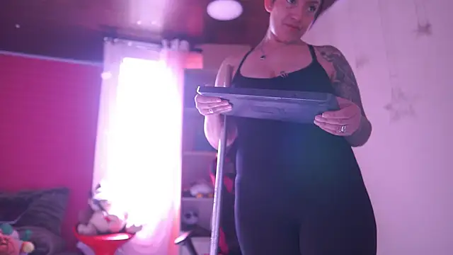 Czat XXX na żywo – Madison_Mayer