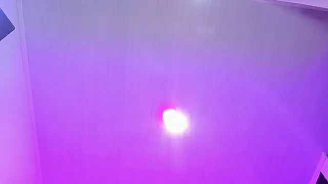 แชท XXX สดของ SagiraBelle