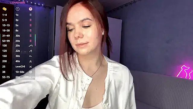 Онлайн чат XXX Lia_rise