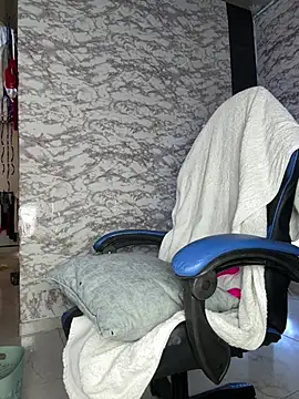 Chatroom XXX en direct de AlisSon__hot