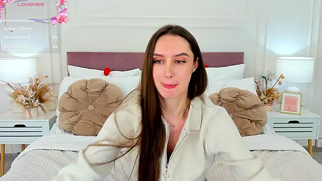 ToriSonn's Live XXX Chat