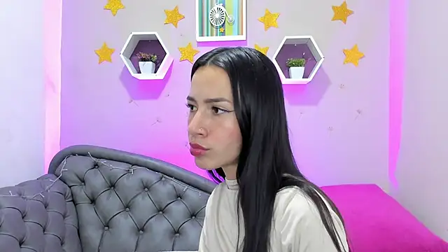 Laskhmi_: онлайн-секс-чат