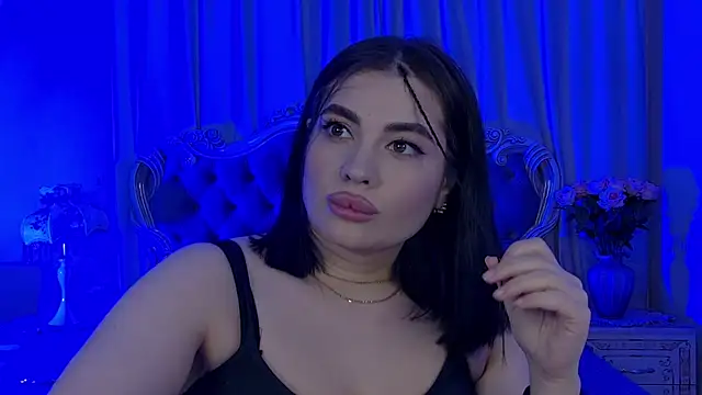XXX chat uživo modela AdrianaTorres