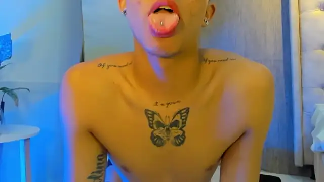 Chatroom XXX en direct de LeoHard__