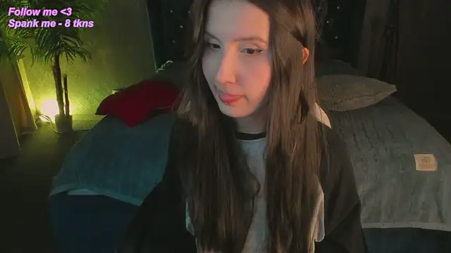 avrora_shy_'s Live XXX Chat