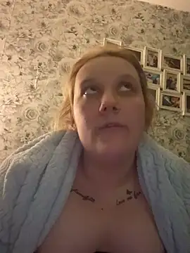 SassieBlondie's Live XXX Chat