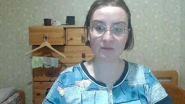 XXX chat uživo modela Smart_Rose