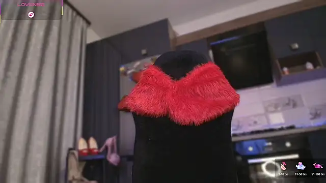 emlana Obrolan Langsung XXX