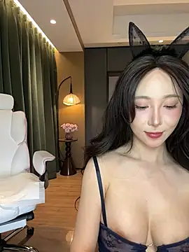 AYW-21 Chat XXX in diretta