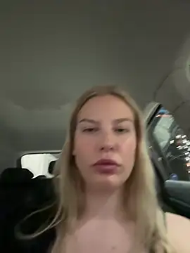 Chloemillerrxx webcam show