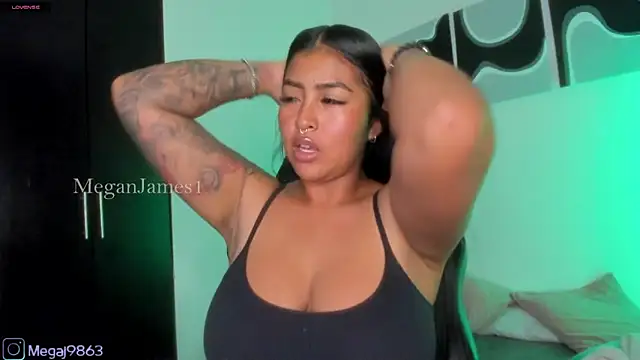 meganjames1n Live XXX chat