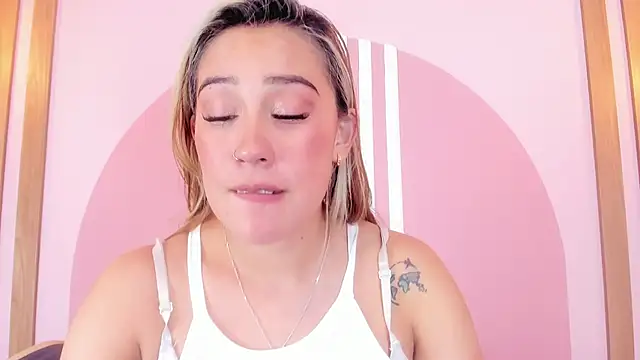 LannajansenのライブXXXチャット