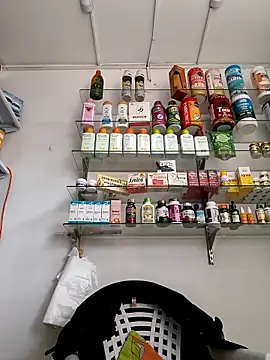 Онлайн чат XXX roxanasexy2025