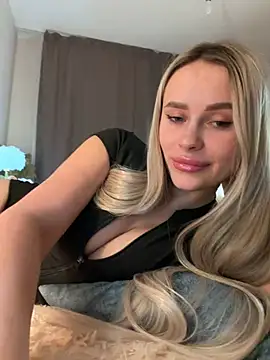 amynewsy's Live XXX Chat