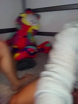 La_pe_que's Live XXX Chat