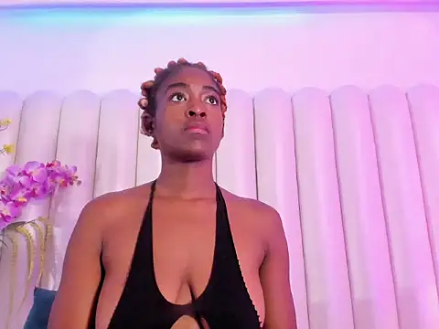 Chatroom XXX en direct de DulceOrtiz