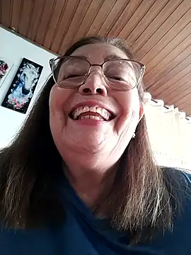 Vicky_Rosse: διαδικτυακό σόου στην κάμερα