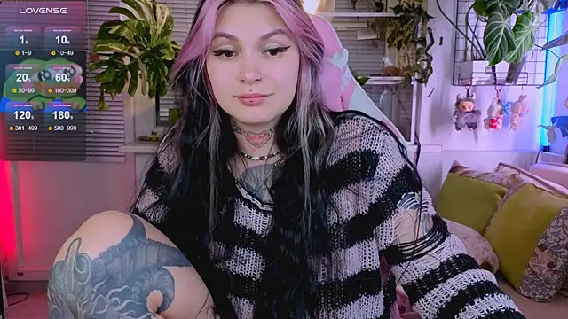 jelya_sg élő XXX-chatje