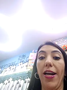 Chat XXX ao vivo de LunaZambrano