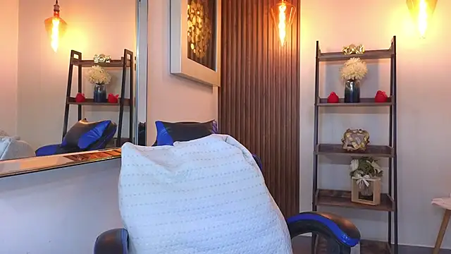 Kenya--Buhle's Webcam Show