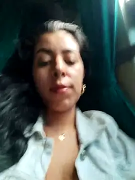 Luianna's Live XXX Chat