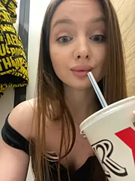 KrisMagnoly – Naživo XXX chat