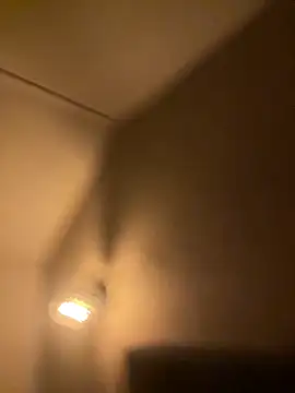 dutch_girl_lover 现场XXX聊天