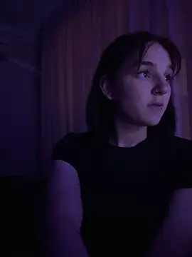 Show modela _PixelQueen_ na web-kameri